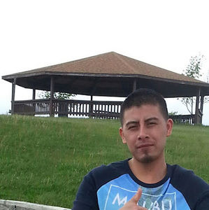 Meet your Posher, Tomas